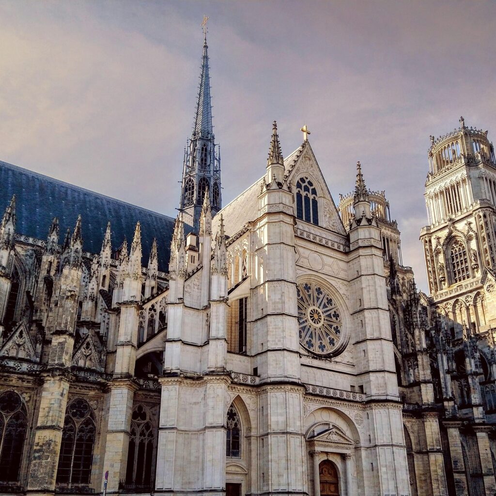 building-9048827_1920